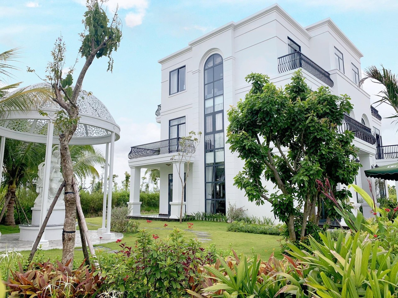 z2614509173867_00cb7e6f874d94156d86d5eb3348207f